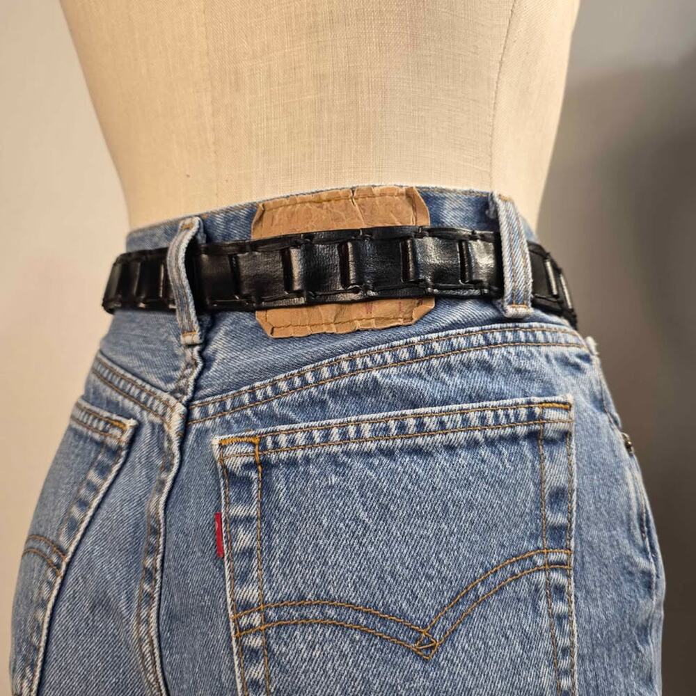 Vintage Woven Black Leather Belt Minimalist Old Money Small